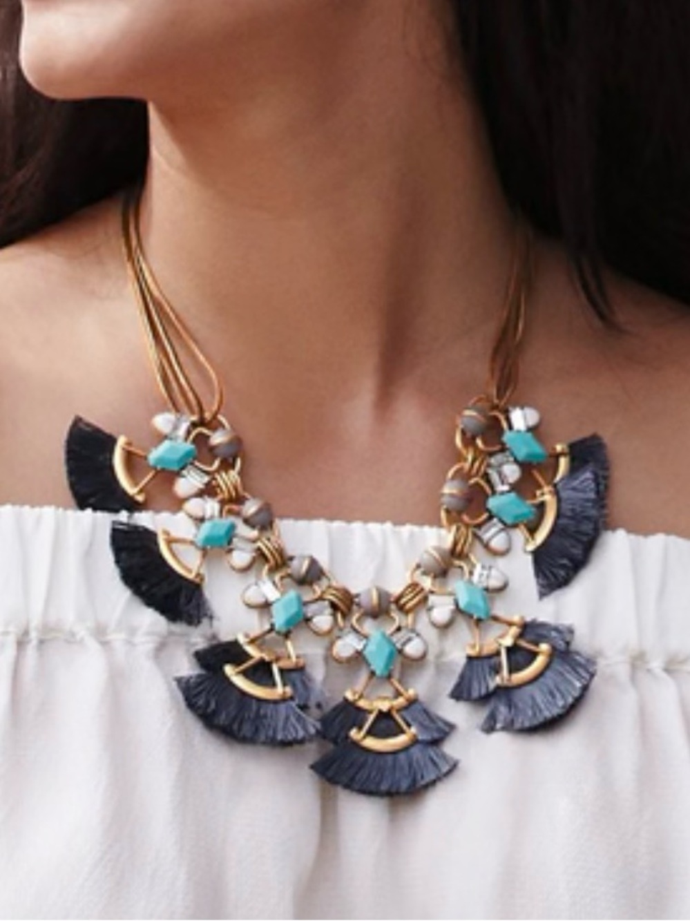 Lotus tassel Stella and Dot necklace